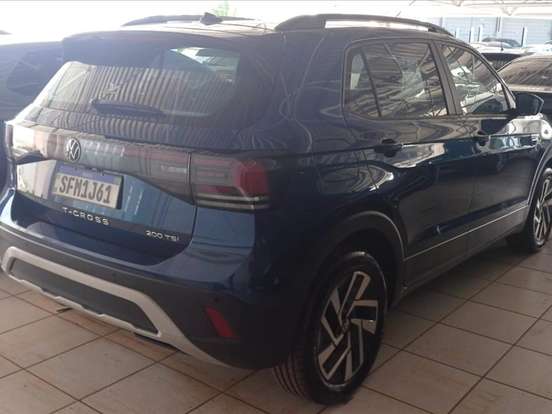 VOLKSWAGEN-T-CROSS-1.0 200 TSI TOTAL FLEX COMFORTLINE AUTOMÁTICO VOLKSWAGEN-T-CROSS-2024