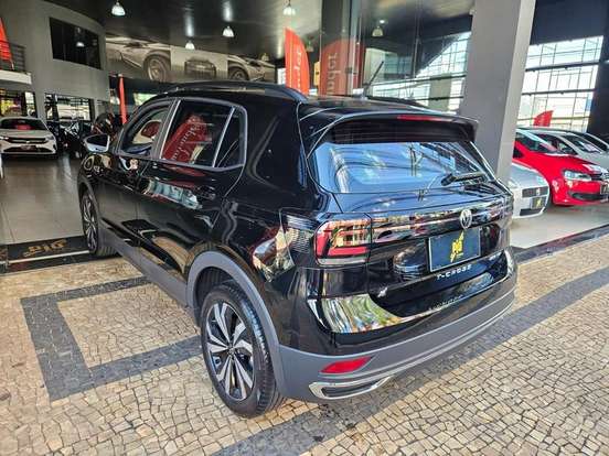 VOLKSWAGEN-T-CROSS-2022
