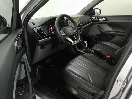 VOLKSWAGEN-T-CROSS-1.0 200 TSI TOTAL FLEX COMFORTLINE AUTOMÁTICO VOLKSWAGEN-T-CROSS-2024