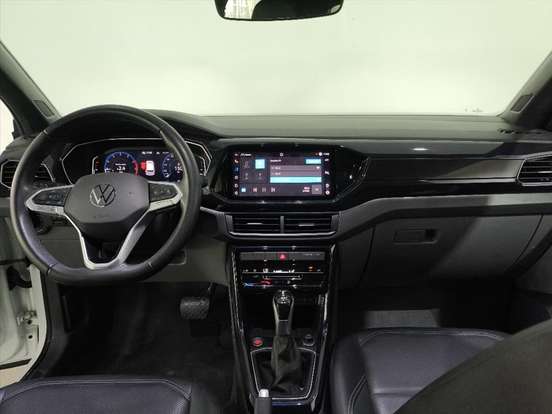 VOLKSWAGEN-T-CROSS-1.0 200 TSI TOTAL FLEX COMFORTLINE AUTOMÁTICO VOLKSWAGEN-T-CROSS-2023