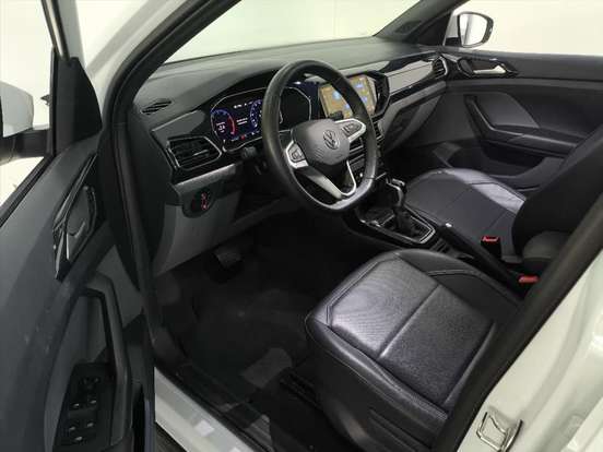 VOLKSWAGEN-T-CROSS-1.0 200 TSI TOTAL FLEX COMFORTLINE AUTOMÁTICO VOLKSWAGEN-T-CROSS-2023