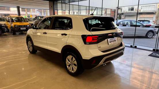 VOLKSWAGEN-T-CROSS-2025