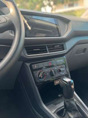 VOLKSWAGEN-T-CROSS-2022