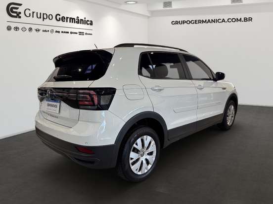 VOLKSWAGEN-T-CROSS-2021
