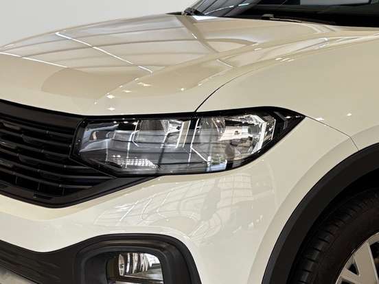 VOLKSWAGEN-T-CROSS-2021
