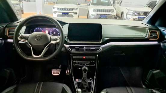 VOLKSWAGEN-T-CROSS-1.4 250 TSI TOTAL FLEX EXTREME AUTOMÁTICO VOLKSWAGEN-T-CROSS-2025