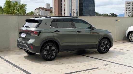 VOLKSWAGEN-T-CROSS-1.4 250 TSI TOTAL FLEX EXTREME AUTOMÁTICO VOLKSWAGEN-T-CROSS-2025