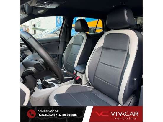 VOLKSWAGEN-T-CROSS-2019