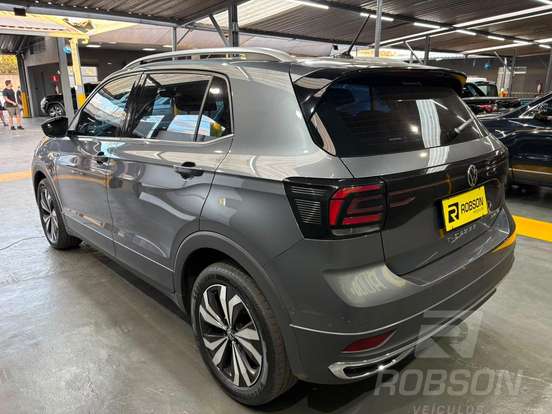 VOLKSWAGEN-T-CROSS-1.4 250 TSI TOTAL FLEX HIGHLINE AUTOMÁTICO VOLKSWAGEN-T-CROSS-2024