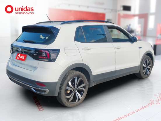 VOLKSWAGEN-T-CROSS-2024