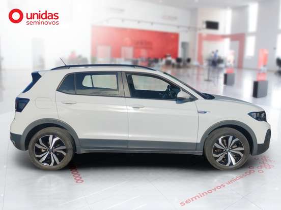 VOLKSWAGEN-T-CROSS-2024