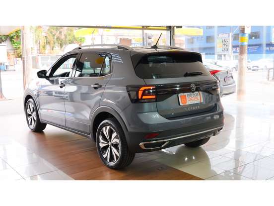 VOLKSWAGEN-T-CROSS-2023