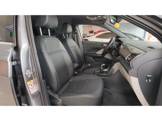 VOLKSWAGEN-T-CROSS-1.4 250 TSI TOTAL FLEX HIGHLINE AUTOMÁTICO VOLKSWAGEN-T-CROSS-2023