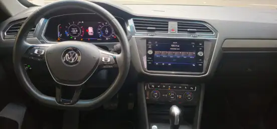 VOLKSWAGEN-TIGUAN-2019