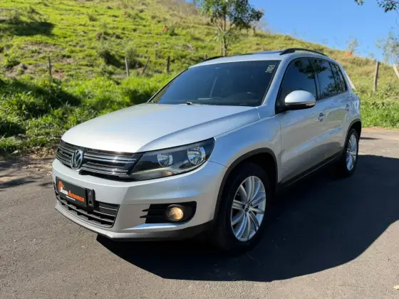 VOLKSWAGEN TIGUAN 1.4 TSI 16V TURBO GASOLINA 4P DSG
