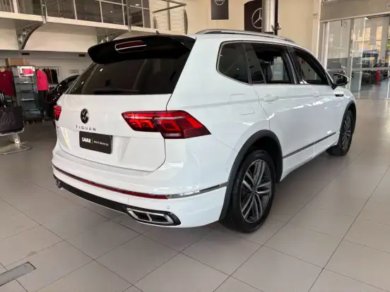 VOLKSWAGEN-TIGUAN-2024