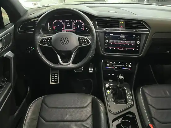 VOLKSWAGEN-TIGUAN-2024