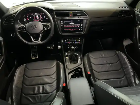 VOLKSWAGEN-TIGUAN-2024