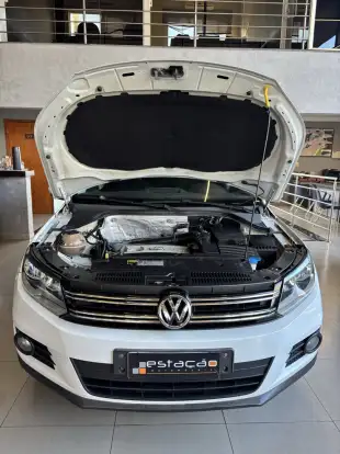 VOLKSWAGEN-TIGUAN-2014