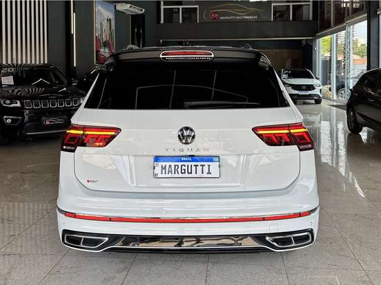 VOLKSWAGEN-TIGUAN-2.0 300 TSI GASOLINA ALLSPACE R-LINE AUTOMÁTICO VOLKSWAGEN-TIGUAN-2024
