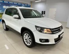 VOLKSWAGEN TIGUAN 2.0 TSI 16V TURBO GASOLINA 4P TIPTRONIC VOLKSWAGEN TIGUAN 2.0 TSI 16V TURBO GASOLINA 4P TIPTRONIC