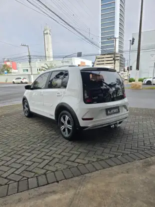 VOLKSWAGEN-UP-2019