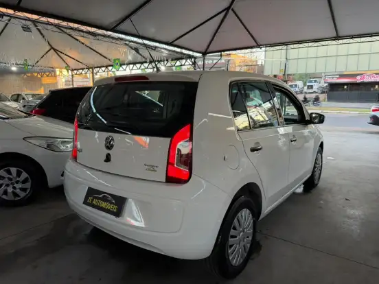 VOLKSWAGEN-UP-1.0 MPI TAKE UP 12V FLEX 2P MANUAL VOLKSWAGEN-UP-2015