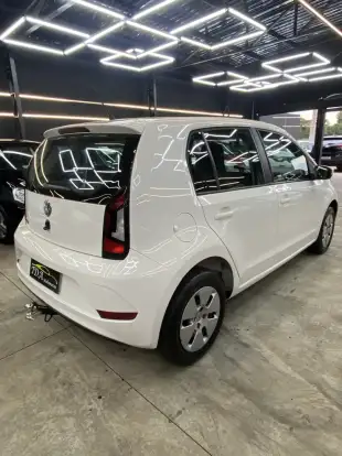 VOLKSWAGEN-UP-2019