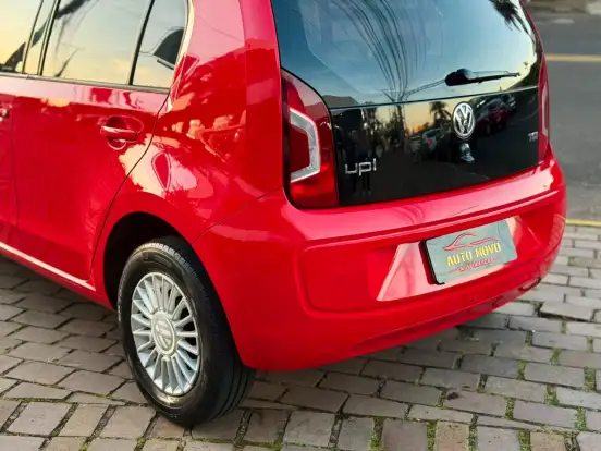 VOLKSWAGEN-UP-2017