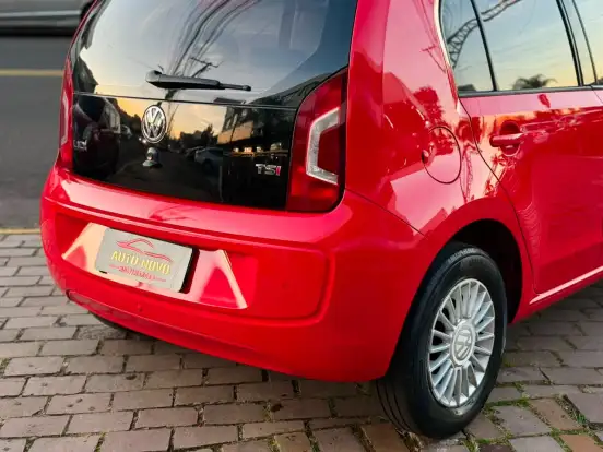 VOLKSWAGEN-UP-1.0 TSI MOVE UP 12V FLEX 4P MANUAL VOLKSWAGEN-UP-2017
