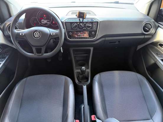VOLKSWAGEN-UP-2020