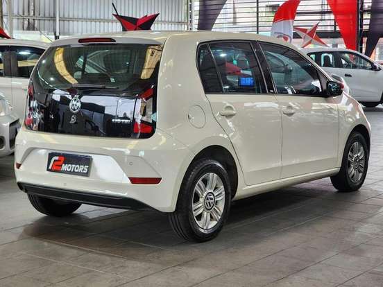 VOLKSWAGEN-UP-2018