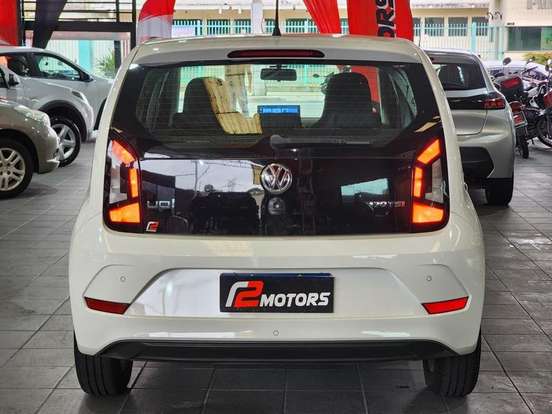 VOLKSWAGEN-UP-2018