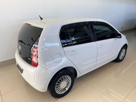 VOLKSWAGEN-UP-1.0 MPI MOVE UP 12V FLEX 4P MANUAL VOLKSWAGEN-UP-2015