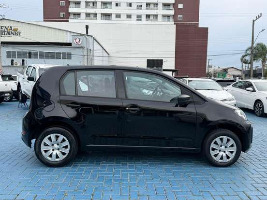 VOLKSWAGEN-UP-2019