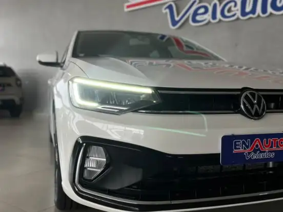 VOLKSWAGEN-VIRTUS-1.0 200 TSI COMFORTLINE AUTOMÁTICO VOLKSWAGEN-VIRTUS-2024