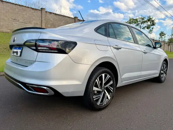 VOLKSWAGEN-VIRTUS-2023