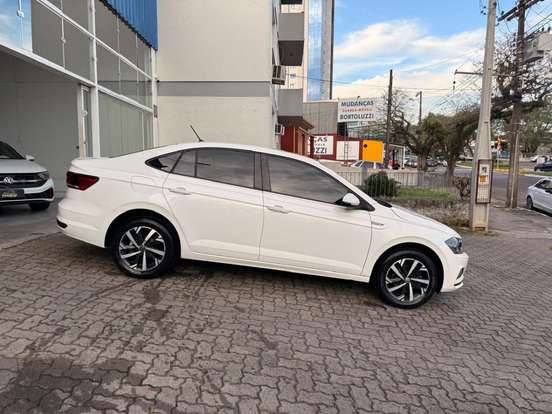 VOLKSWAGEN-VIRTUS-1.0 200 TSI COMFORTLINE AUTOMÁTICO VOLKSWAGEN-VIRTUS-2021