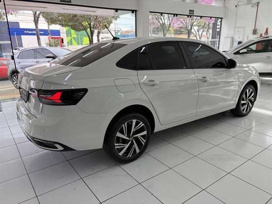 VOLKSWAGEN-VIRTUS-2024