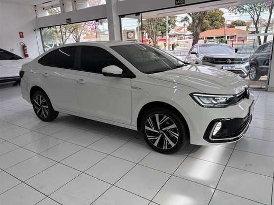 VOLKSWAGEN-VIRTUS-1.0 200 TSI HIGHLINE AUTOMÁTICO VOLKSWAGEN-VIRTUS-2024