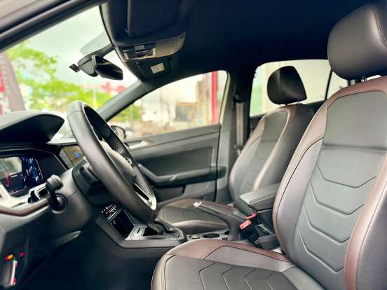 VOLKSWAGEN-VIRTUS-1.0 200 TSI HIGHLINE AUTOMÁTICO VOLKSWAGEN-VIRTUS-2024