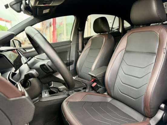 VOLKSWAGEN-VIRTUS-1.0 200 TSI HIGHLINE AUTOMÁTICO VOLKSWAGEN-VIRTUS-2024