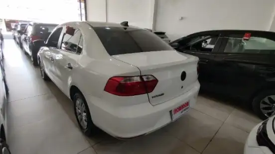 VOLKSWAGEN-VOYAGE-2018