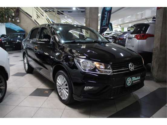 VOLKSWAGEN-VOYAGE-2018