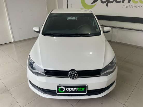 VOLKSWAGEN-VOYAGE-2013