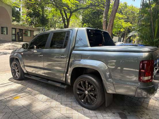 VOLKSWAGEN-AMAROK-3.0 V6 TDI DIESEL HIGHLINE EXTREME CD 4MOTION AUTOMÁTICO VOLKSWAGEN-AMAROK-2023