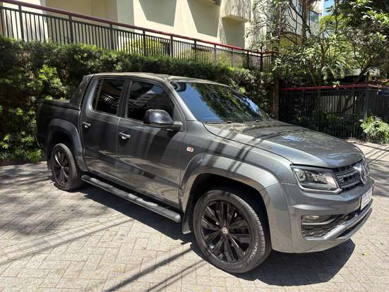 VOLKSWAGEN-AMAROK-2023