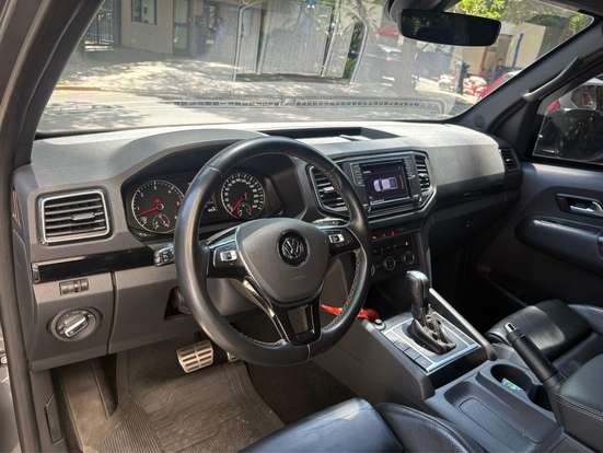 VOLKSWAGEN-AMAROK-2023