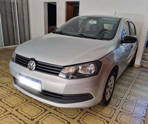 VOLKSWAGEN-GOL-2015