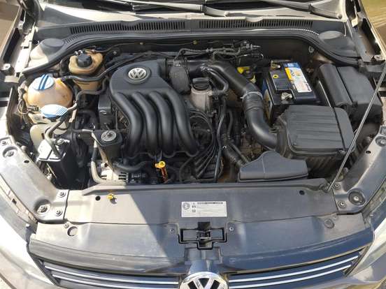 VOLKSWAGEN-JETTA-2.0 COMFORTLINE FLEX 4P TIPTRONIC VOLKSWAGEN-JETTA-2013
